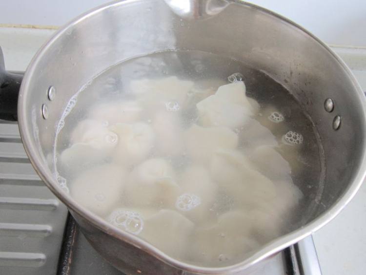 胡萝卜牛肉饺子步骤15