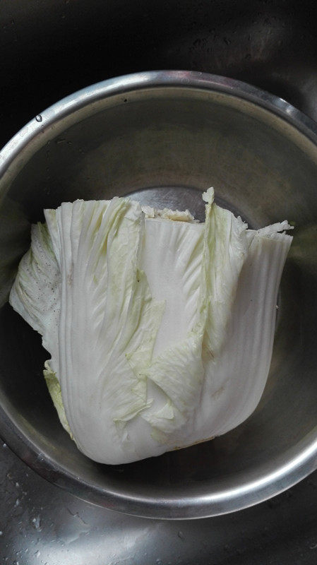 白菜猪肉水饺步骤2