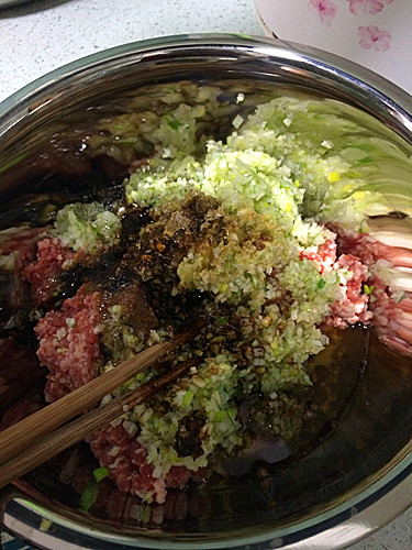 芹菜羊肉水饺步骤4