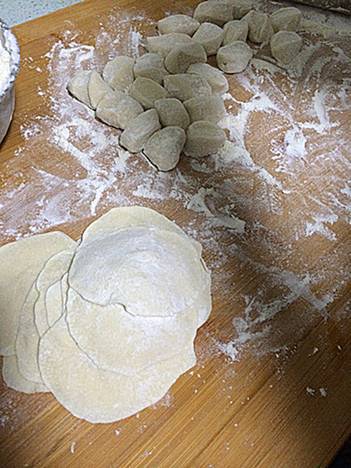 芹菜羊肉水饺步骤8