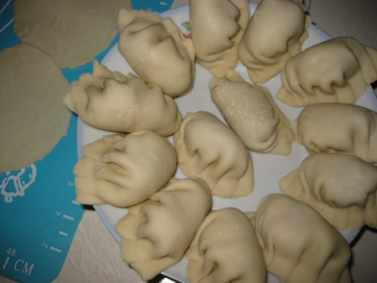 萝卜馅煎饺步骤18