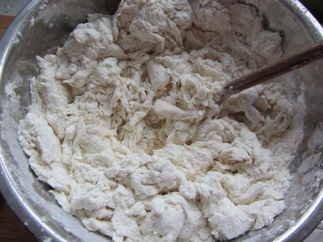 荠菜笋尖猪肉饺步骤2