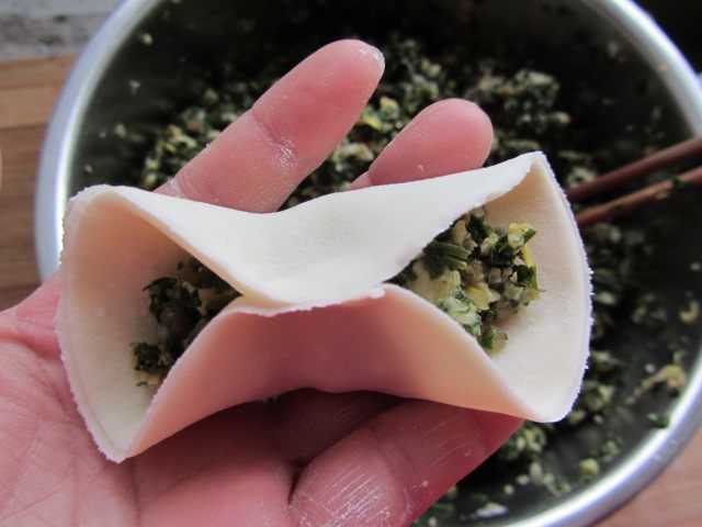 荠菜笋尖猪肉饺步骤12