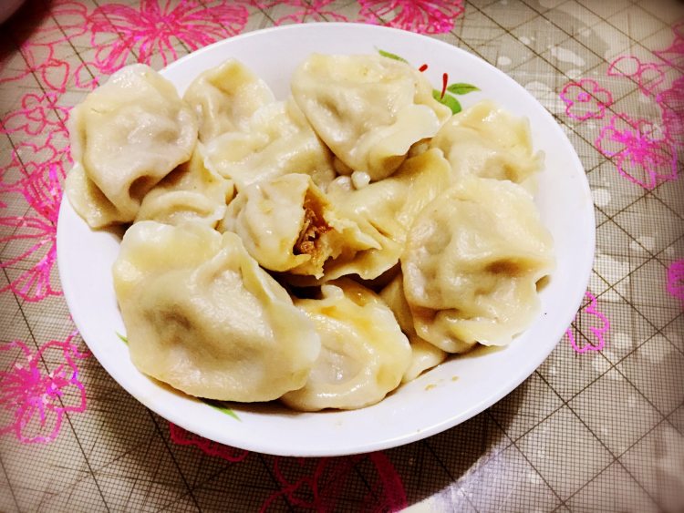 羊肉大葱水饺步骤12
