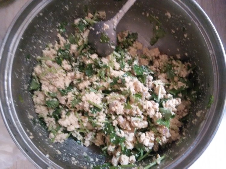 豆腐猪肉香菜饺步骤6