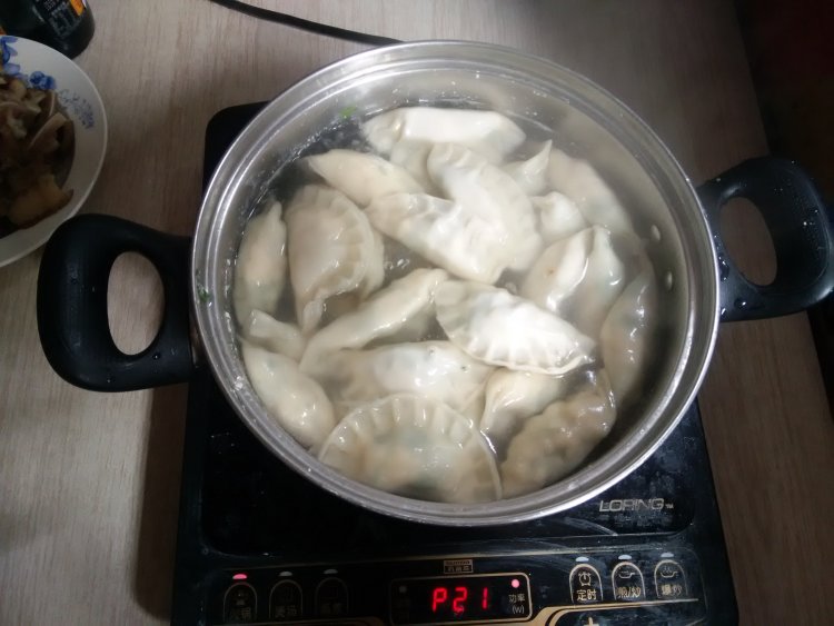 豆腐猪肉香菜饺步骤11