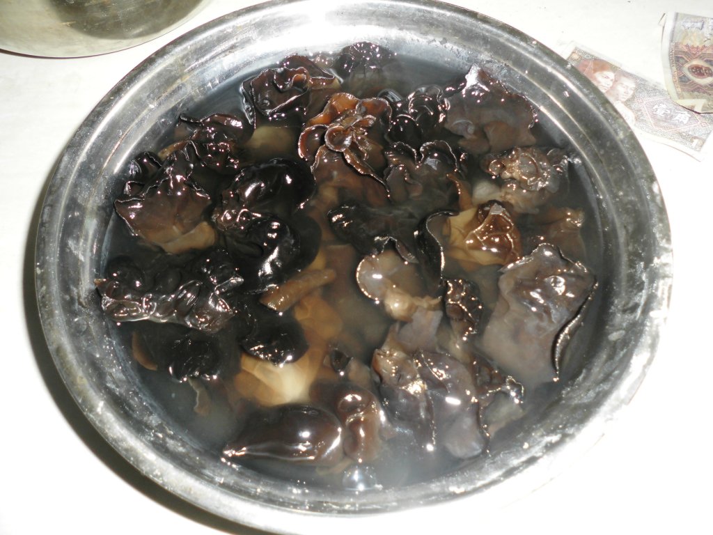 木耳肉水饺步骤2