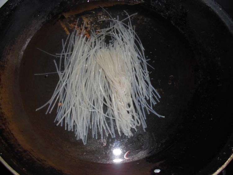 白菜猪肉粉丝蒸饺步骤7