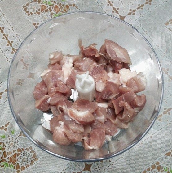 韭菜猪肉水饺步骤3