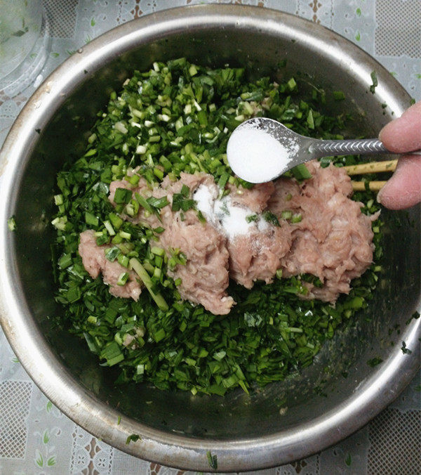 韭菜猪肉水饺步骤5