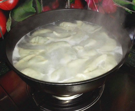 荠菜猪肉水饺步骤14