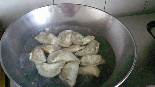 榨菜豆腐韭菜水饺步骤10
