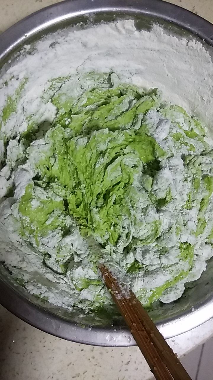 菜汁素饺子步骤8