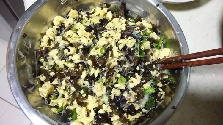 菜汁素饺子步骤14