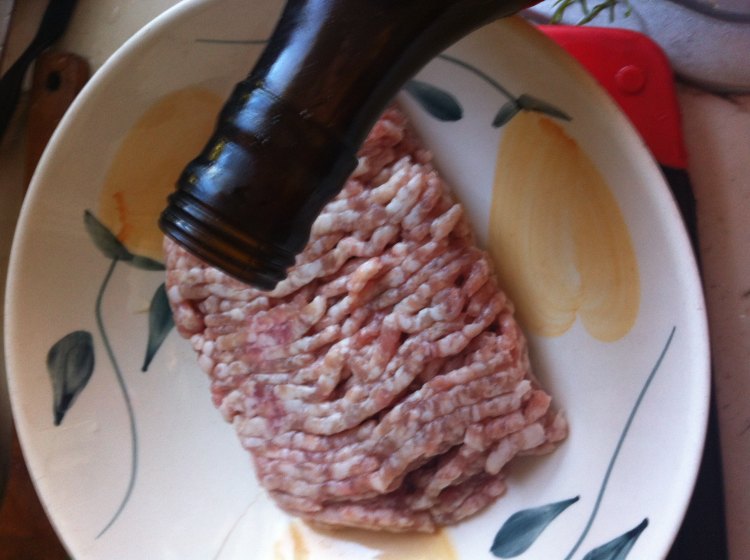 茴香鲜肉饺步骤4