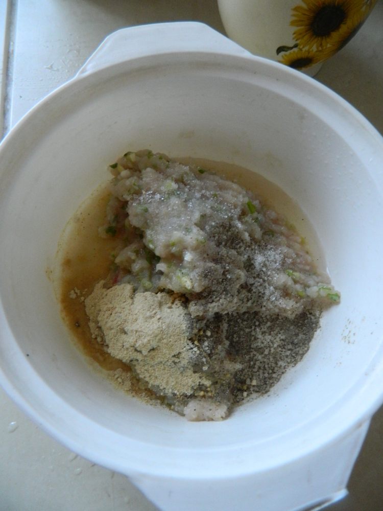 西红柿鸡肉水饺步骤4