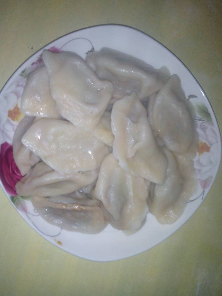 猪肉芹菜水饺步骤8