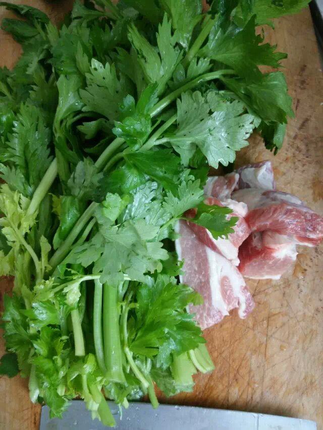 香芹蛤肉水饺步骤4