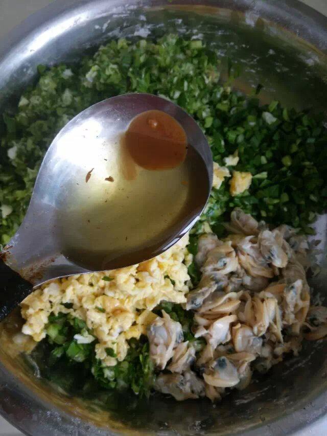 香芹蛤肉水饺步骤8