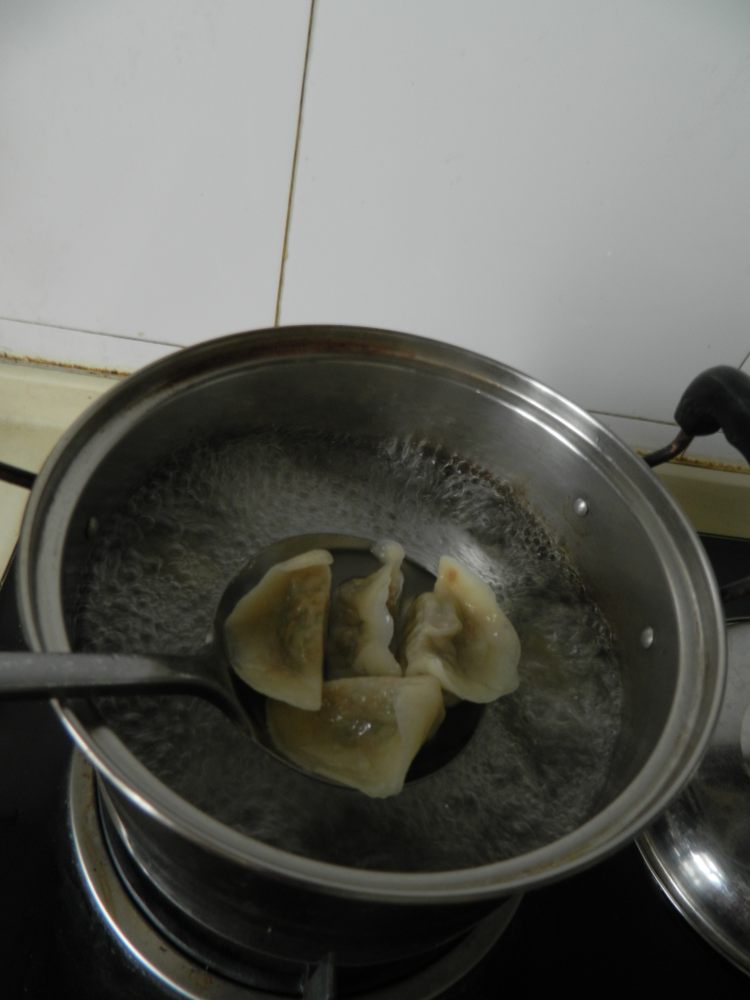 青椒猪肉汤水饺步骤17