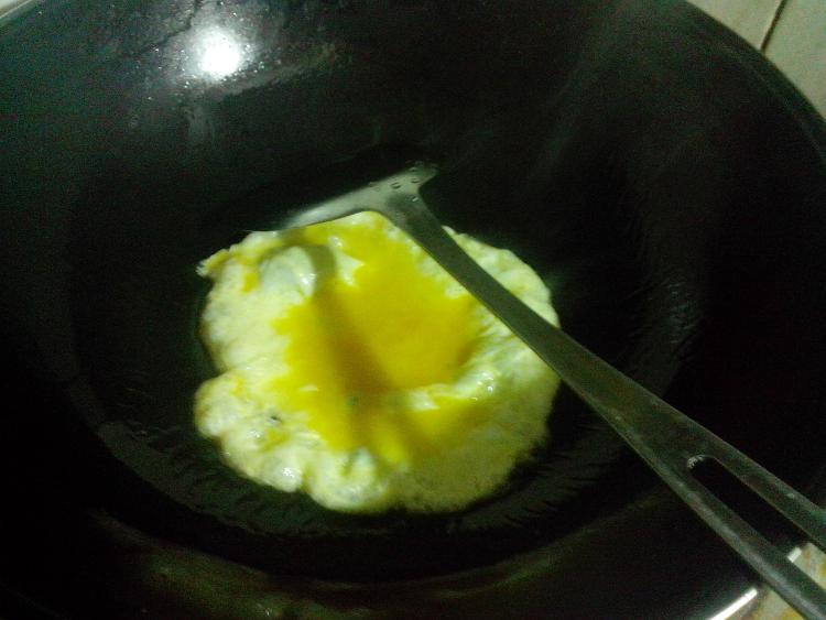 芹菜鸡蛋煎饺步骤5