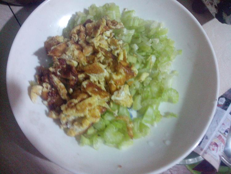 芹菜鸡蛋煎饺步骤7