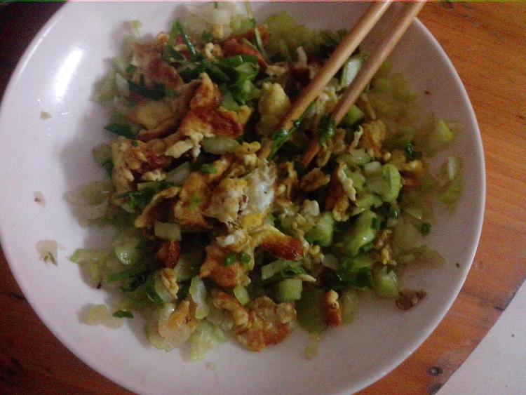 芹菜鸡蛋煎饺步骤8