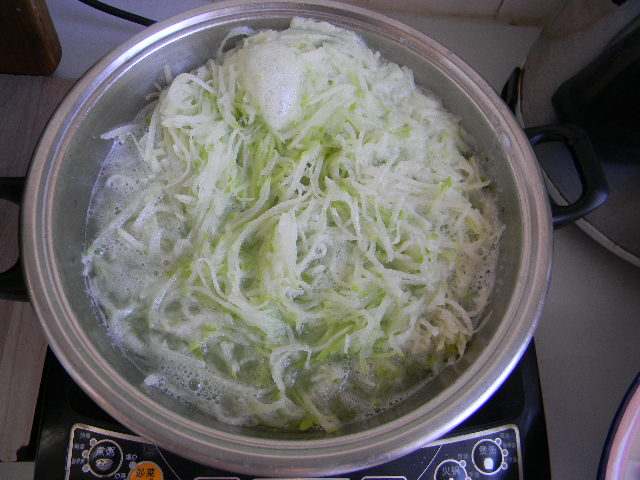 萝卜猪肉蒸饺步骤5