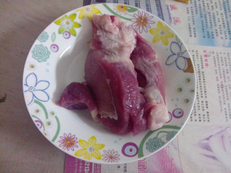 菌菇瘦肉煎饺步骤1