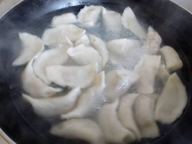 胡萝卜猪肉水饺子步骤11