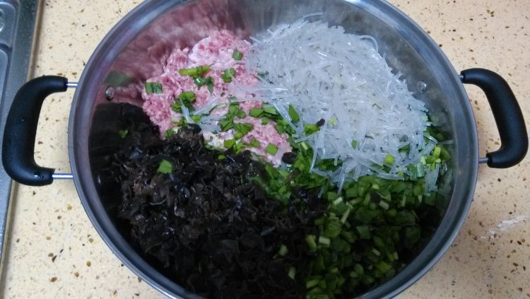 自制水饺步骤5