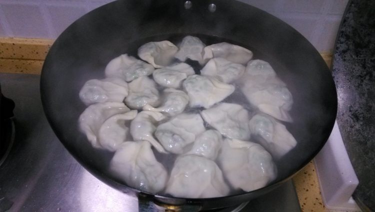 自制水饺步骤13