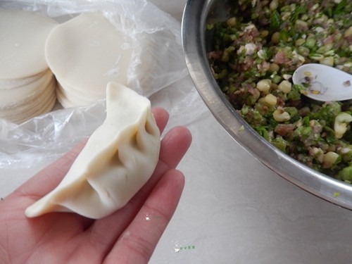 芹菜玉米饺子步骤7