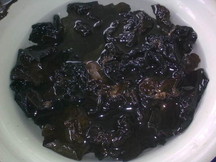 野蘑胡萝卜肉饺步骤1
