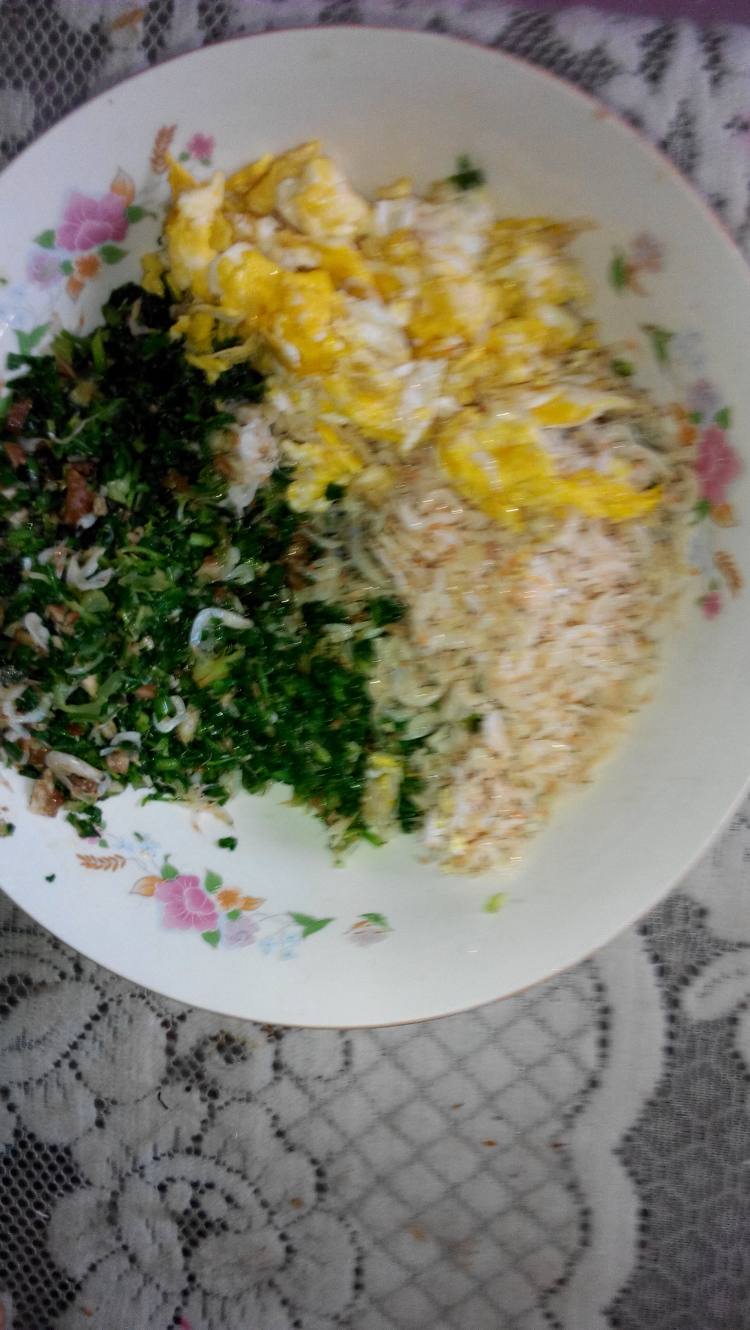 荠菜鸡蛋虾皮水饺步骤4