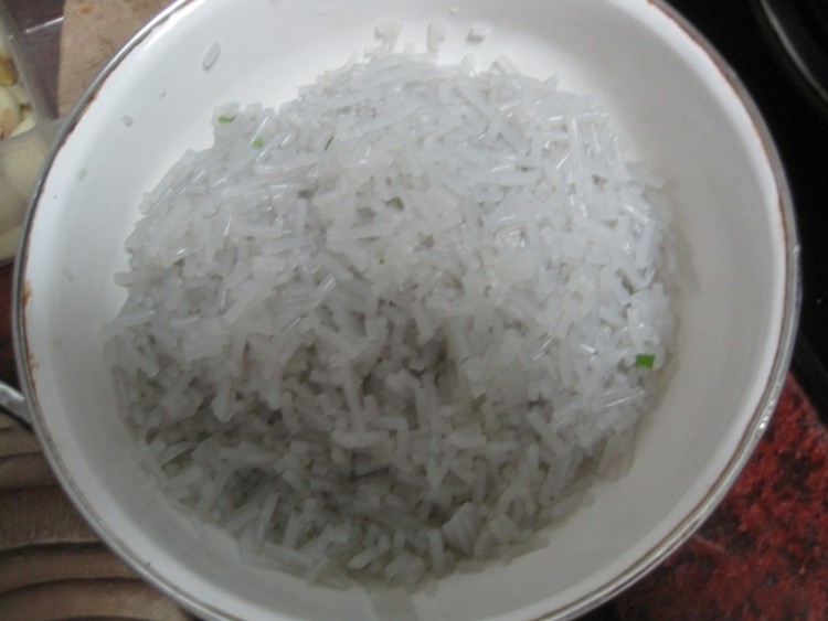 韭菜鲜蚝馅饺子步骤3
