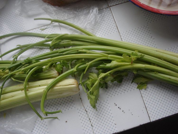 芹菜鲜肉水饺步骤2