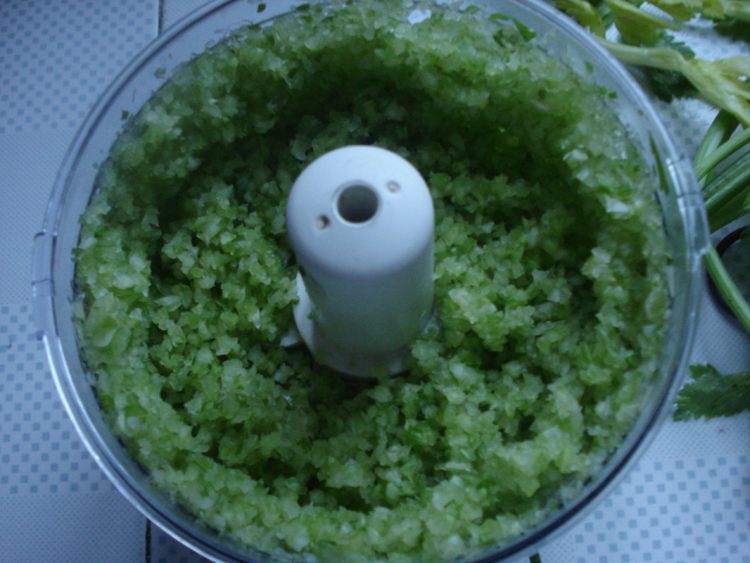 芹菜鲜肉水饺步骤6