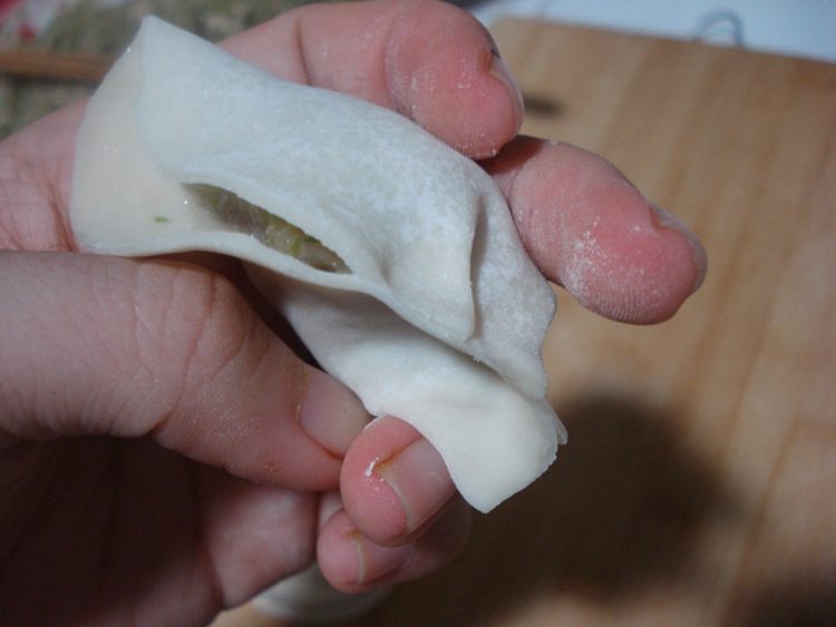 芹菜鲜肉水饺步骤13
