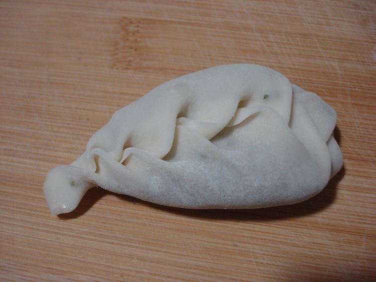 芹菜鲜肉水饺步骤16