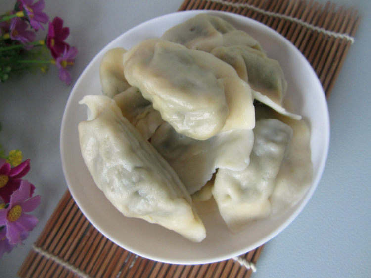 荠菜鲜肉水饺步骤11