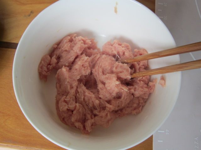 拂手瓜肉馅水饺步骤1