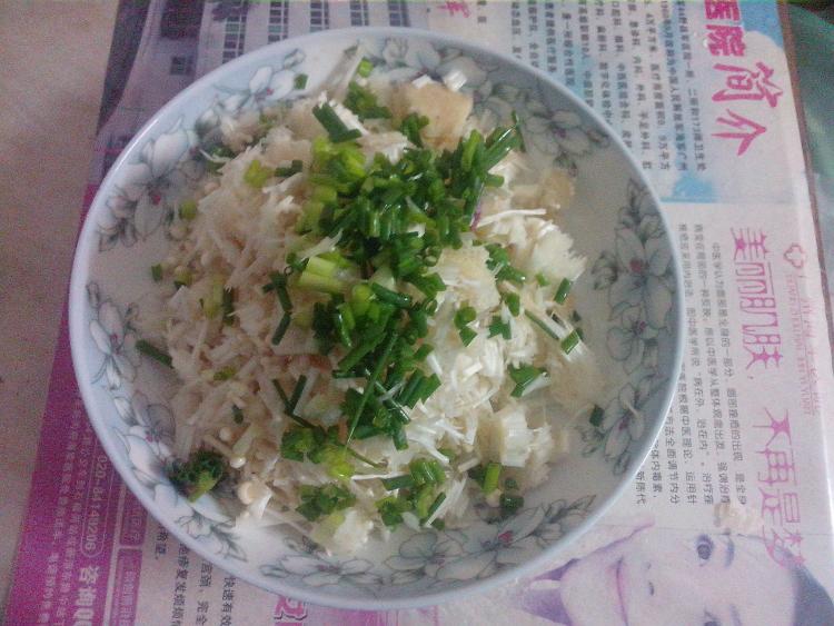 金针菇瘦肉蒸饺步骤8