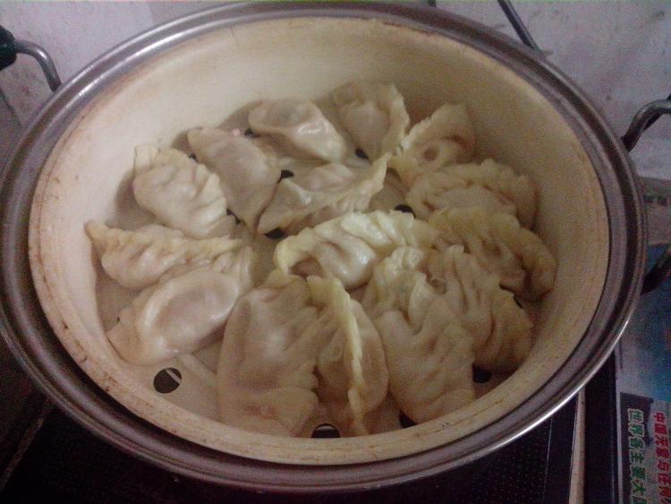 金针菇瘦肉蒸饺步骤15
