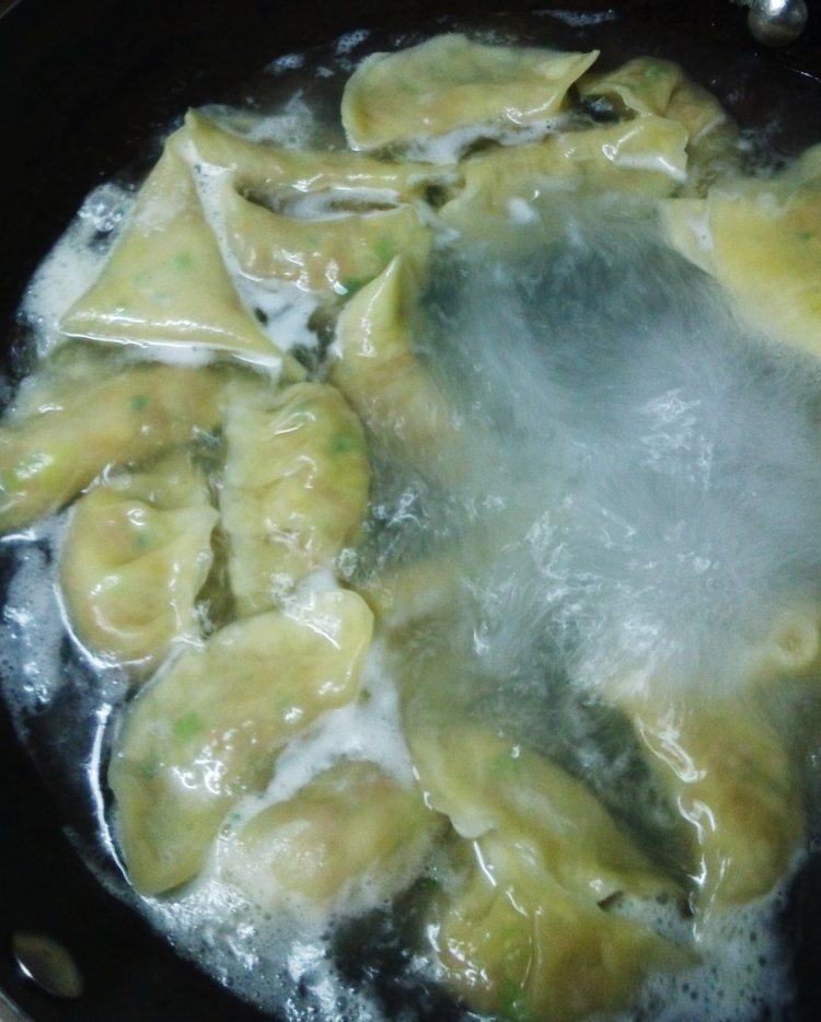 大葱猪肉饺步骤8