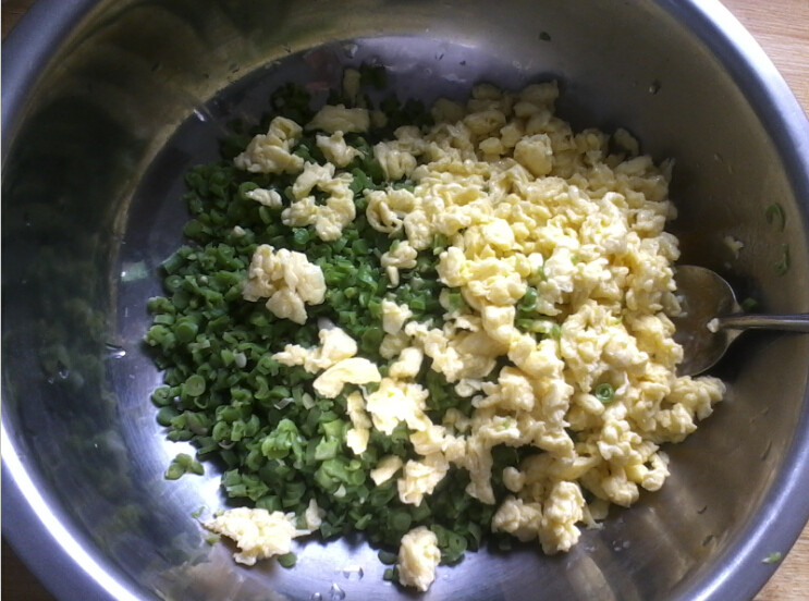 虹豆鸡蛋饺子步骤4