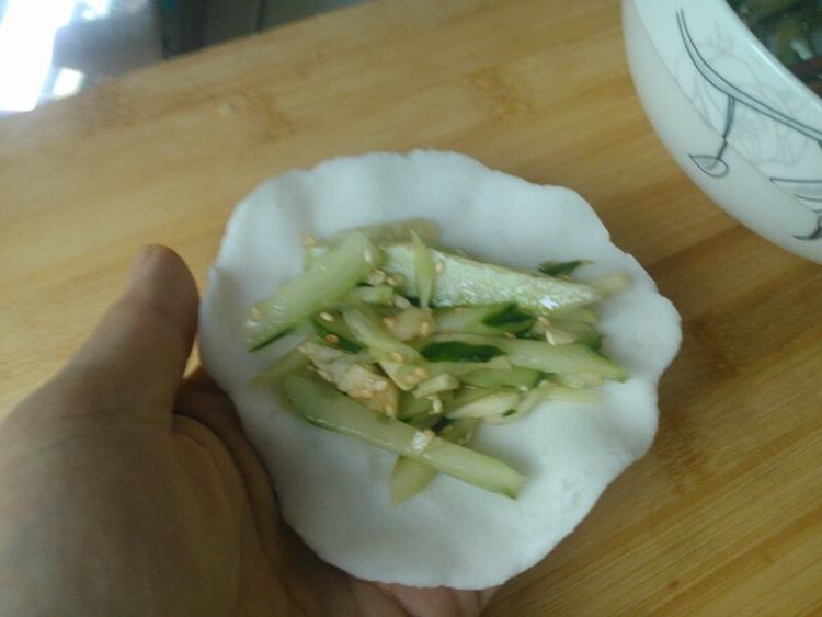 水晶黄瓜馅煎饺步骤5