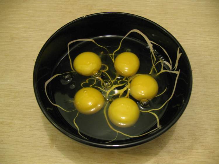 黄瓜鸡蛋蒸饺步骤1