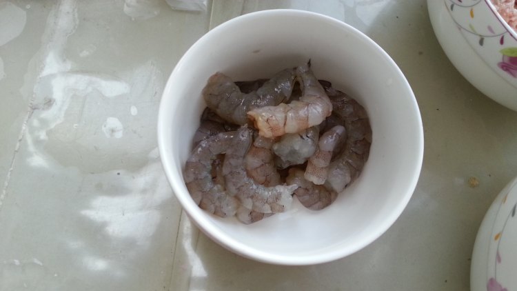 水晶猪肉虾饺步骤2