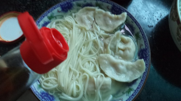 豆豉饺子面步骤5